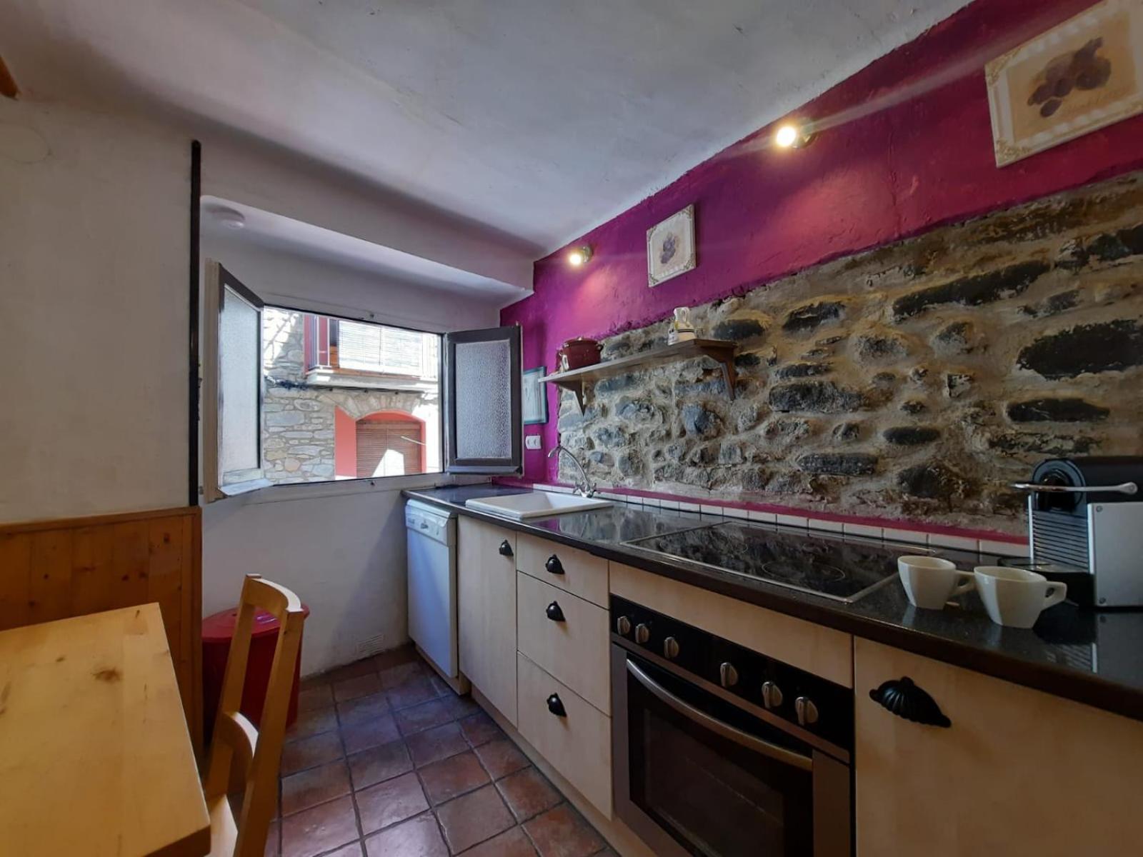 Casa Rural Cal Rocco Porta Del Pirineu 포블라데세구아 외부 사진