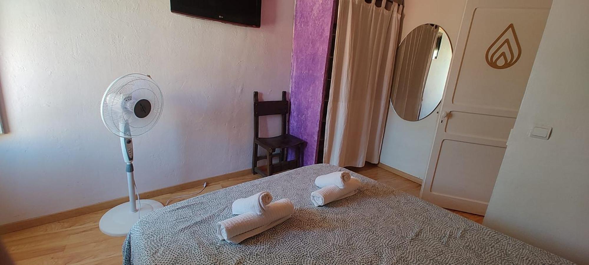 Casa Rural Cal Rocco Porta Del Pirineu 포블라데세구아 외부 사진