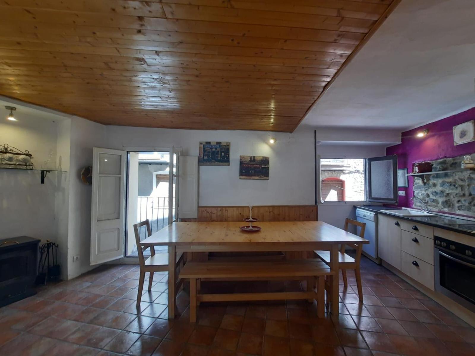 Casa Rural Cal Rocco Porta Del Pirineu 포블라데세구아 외부 사진