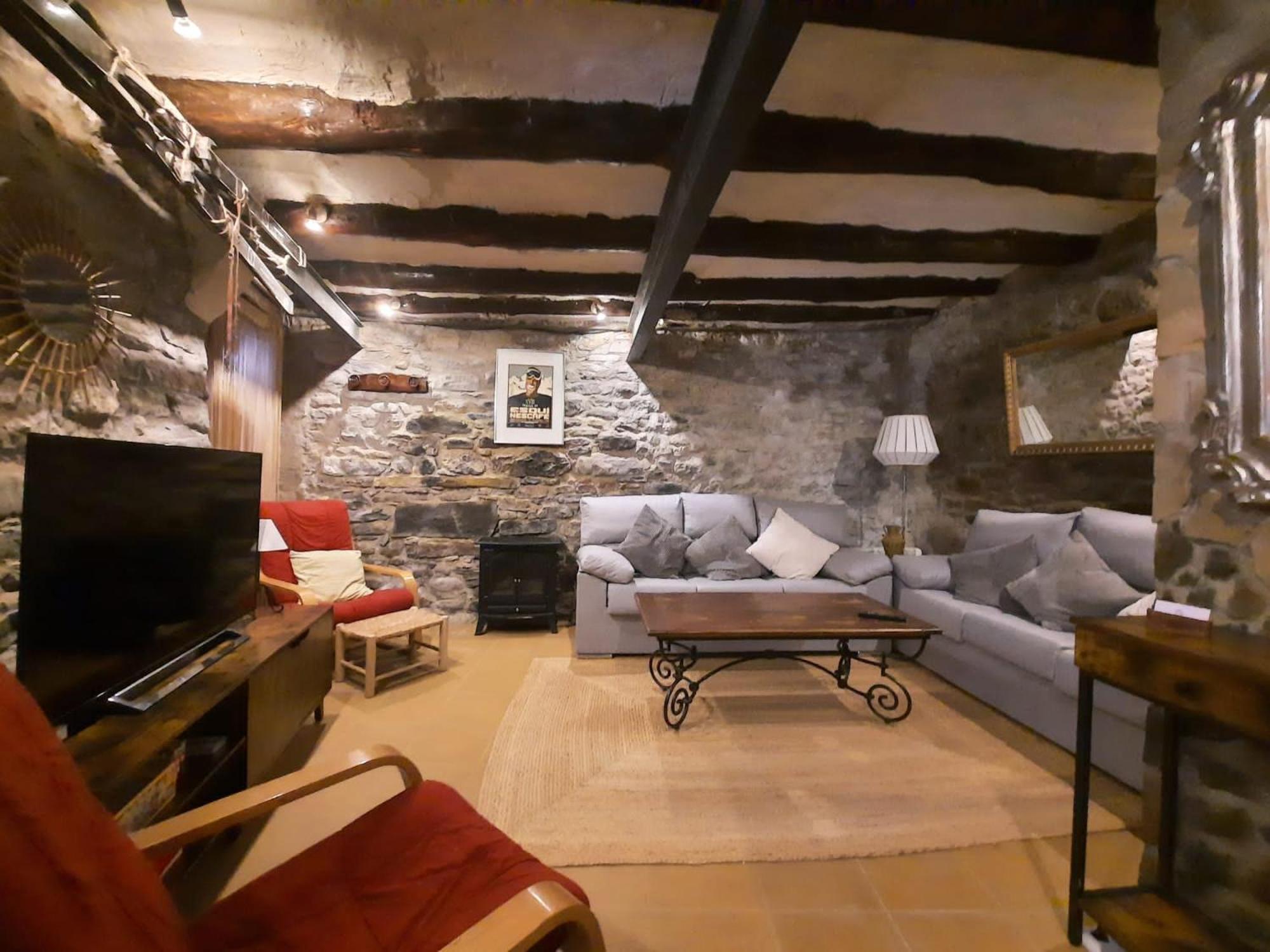 Casa Rural Cal Rocco Porta Del Pirineu 포블라데세구아 외부 사진